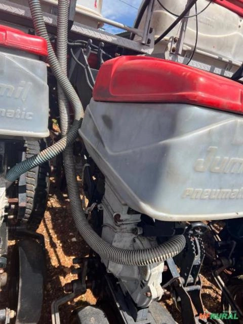 Imagem PLANTADEIRA JUMIL 3090PD Pneumática 9 linhas de 45cm dosador Fertysistem no adubo Ano 2014 Imagem PLANTADEIRA JUMIL 3090PD Pneumática 9 linhas de 45cm dosador Fertysistem no adubo Ano 2014