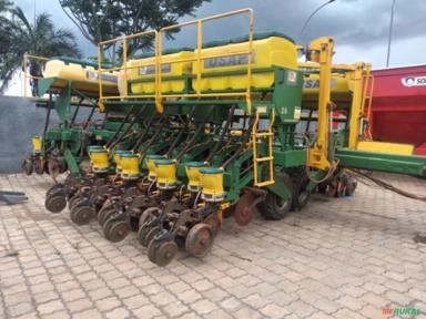 Imagem PLANTADEIRA TATU MARCHESAN USAP 2015 com kit de Inoculante Imagem PLANTADEIRA TATU MARCHESAN USAP 2015 com kit de Inoculante