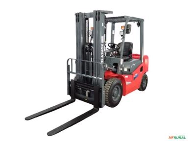 Empilhadeira Nova Diesel|2.5T|Torre triplex 4.7mts Imagem Empilhadeira Nova Diesel|2.5T|Torre triplex 4.7mts