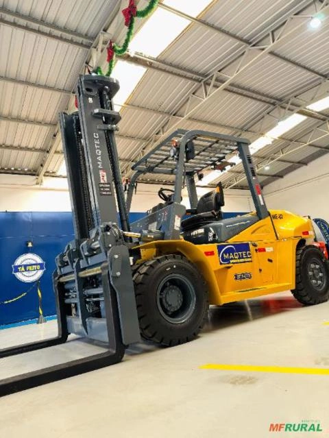 Imagem EMPILHADEIRA 7T DIESEL Imagem EMPILHADEIRA 7T DIESEL
