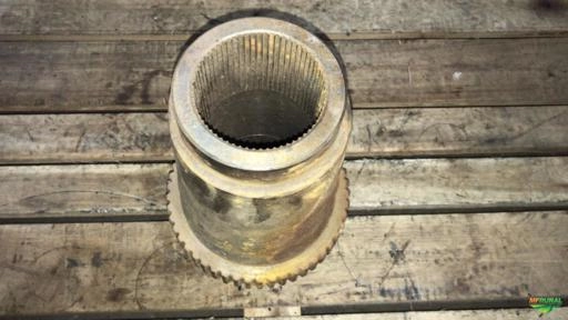 CUBO CENTRAL DO DIFERENCIAL ESTRIA FINA MOTONIVELADORA CATERPILLAR Imagem CUBO CENTRAL DO DIFERENCIAL ESTRIA FINA MOTONIVELADORA CATERPILLAR