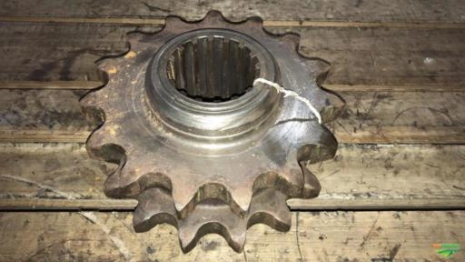 COROA DUPLA DO TANDEN DA MOTONIVELADORA HUBER Imagem COROA DUPLA DO TANDEN DA MOTONIVELADORA HUBER