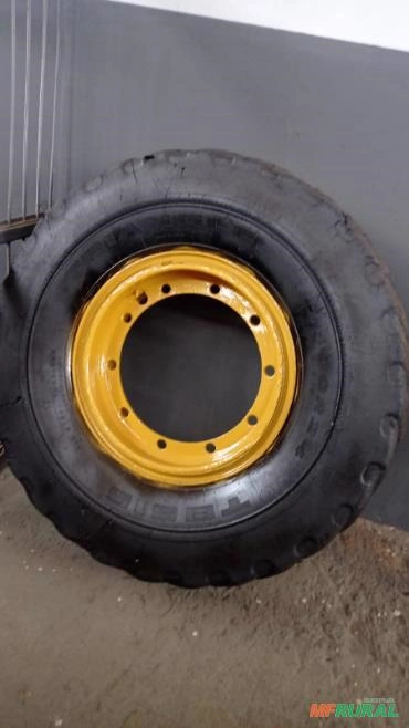 RODA DA PÁ CARREGADEIRA MICHIGAN MODELO 75 III Imagem RODA DA PÁ CARREGADEIRA MICHIGAN MODELO 75 III