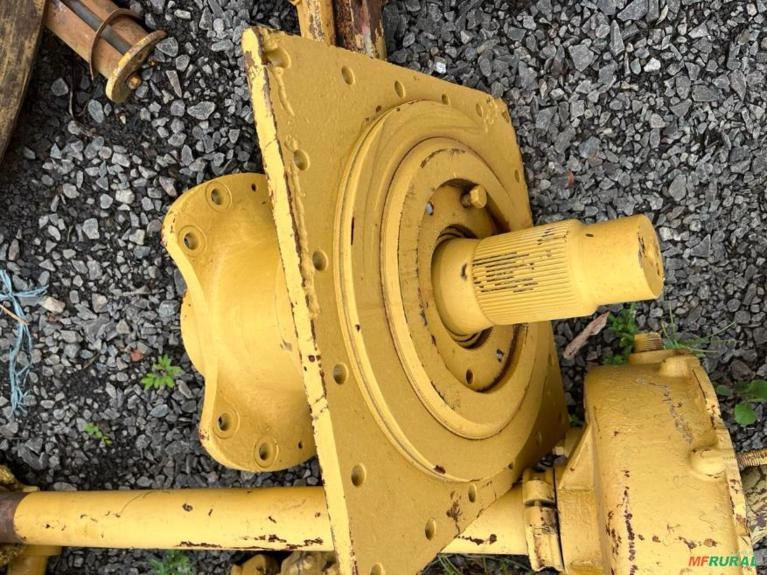 MANCAL DA MOTONIVELADORA CATERPILLAR Imagem MANCAL DA MOTONIVELADORA CATERPILLAR