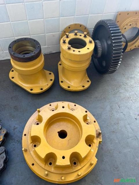 CORNETA PARA MOTONIVELADORA CATERPILLAR Imagem CORNETA PARA MOTONIVELADORA CATERPILLAR