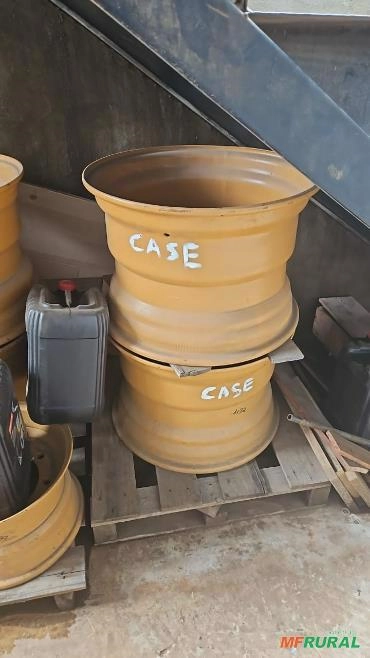 RODA TRAZEIRA ORIGINAL DA RETROESCAVADEIRA CASE MODELO 580 N Imagem RODA TRAZEIRA ORIGINAL DA RETROESCAVADEIRA CASE MODELO 580 N