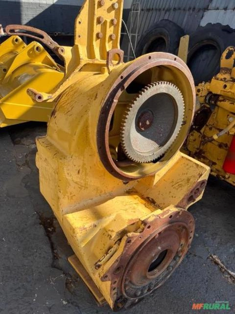 TRANSMISSÃO E DIFERNCIAL DA MOTONIVELADORA CATERPILLAR 120G Imagem TRANSMISSÃO E DIFERNCIAL DA MOTONIVELADORA CATERPILLAR 120G