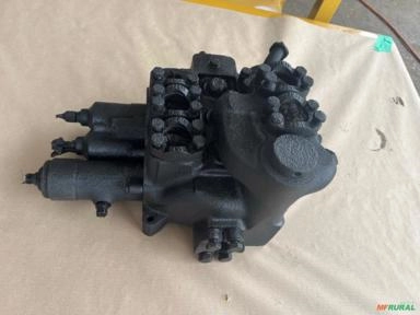 COMANDO HIDRÁULICO ORIGINAL DE PÁ CARREGADEIRA MICHIGAN MODELO 55C Imagem COMANDO HIDRÁULICO ORIGINAL DE PÁ CARREGADEIRA MICHIGAN MODELO 55C