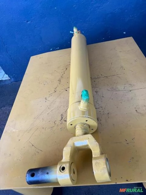 Imagem CILINDROS HIDRÁULICOS PARA PÁ CARREGADEIRA CASE W20 B E MICHIGAN 55C Imagem CILINDROS HIDRÁULICOS PARA PÁ CARREGADEIRA CASE W20 B E MICHIGAN 55C