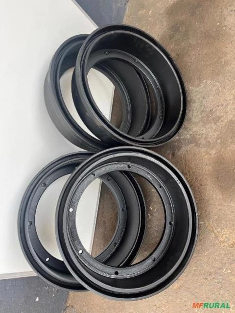 Campana de roda da Motoniveladora Caterpillar MODELO 120B e 140B Imagem Campana de roda da Motoniveladora Caterpillar MODELO 120B e 140B