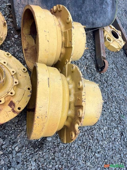 Cubo de rodas da pá carregadeira Michigan Imagem Cubo de rodas da pá carregadeira Michigan