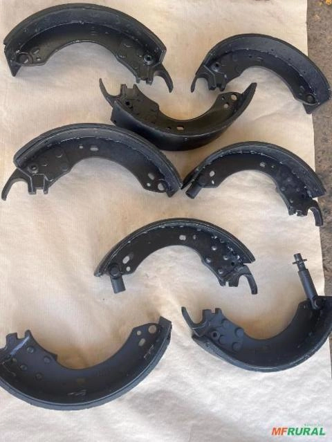 Sapatas de freio para Motoniveladora Caterpillar e Huber Warco Imagem Sapatas de freio para Motoniveladora Caterpillar e Huber Warco