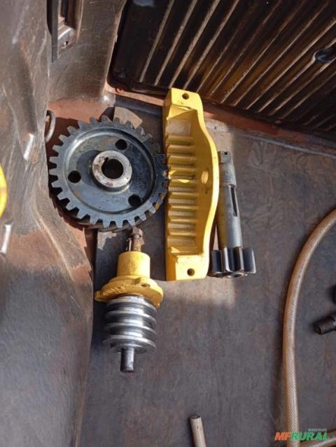 PECAS PARA DIRECAO DA MOTONIVELADORA 120 B 140 B Imagem PECAS PARA DIRECAO DA MOTONIVELADORA 120 B 140 B