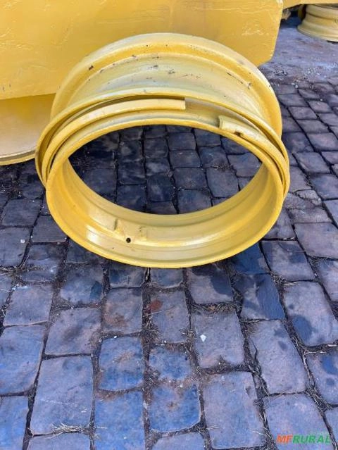 RODA PARA MOTONIVELADORA HUBER 140 S 165 S 130 M Imagem RODA PARA MOTONIVELADORA HUBER 140 S 165 S 130 M