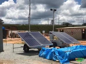 Torre de iluminação solar/ Carretinha Fotovoltaica. Locação e Venda.