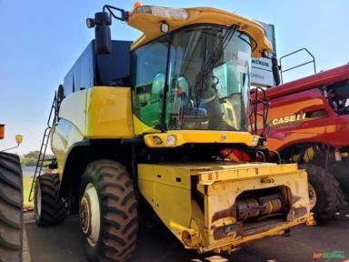 Imagem Colheitadeira New Holland 9060 Imagem Colheitadeira New Holland 9060