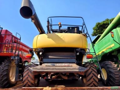 Imagem Colheitadeira New Holland 9060 Imagem Colheitadeira New Holland 9060