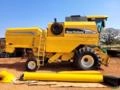 Colheitadeira New Holland TC57 Imagem Colheitadeira New Holland TC57