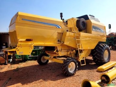 Imagem Colheitadeira New Holland TC57 Imagem Colheitadeira New Holland TC57