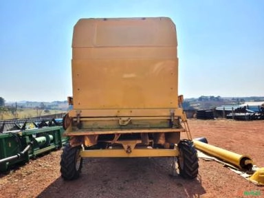 Imagem Colheitadeira New Holland TC57 Imagem Colheitadeira New Holland TC57