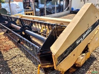 Imagem Colheitadeira New Holland TC57 Imagem Colheitadeira New Holland TC57