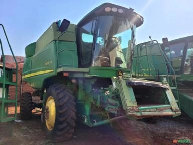 Imagem Colheitadeira STS 9570 Imagem Colheitadeira STS 9570