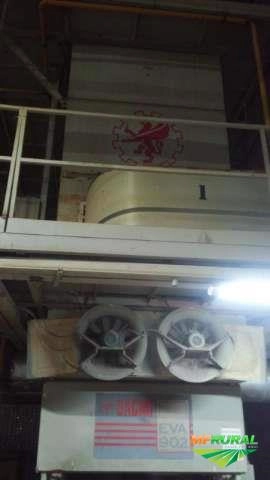 Maquinario completo para fábrica de pisos ou telhas Imagem Maquinario completo para fábrica de pisos ou telhas