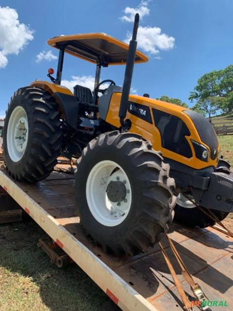 Trator Valtra/Valmet A 950 4x4 ano 20 Imagem Trator Valtra/Valmet A 950 4x4 ano 20