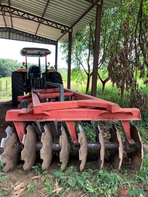 Imagem Trator Valtra/Valmet A 950 4x4 ano 20 Imagem Trator Valtra/Valmet A 950 4x4 ano 20