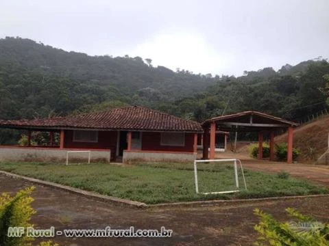 Fazenda com 68ha em Serro - MG