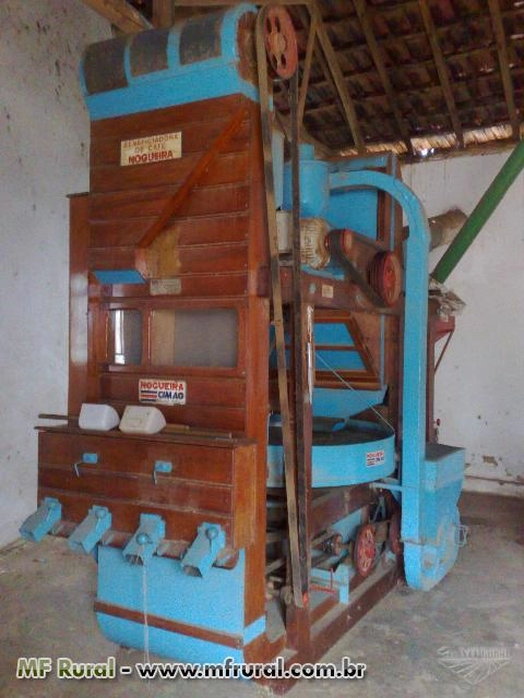 Imagem Máquina beneficiadora de café marca DAndréia Tipo 2 e 3 (5 a 10 sacas por hora)Toda revisada Imagem Máquina beneficiadora de café marca DAndréia Tipo 2 e 3 (5 a 10 sacas por hora)Toda revisada