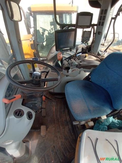 Imagem Trator New Holland T7.245 ano 2013 Imagem Trator New Holland T7.245 ano 2013