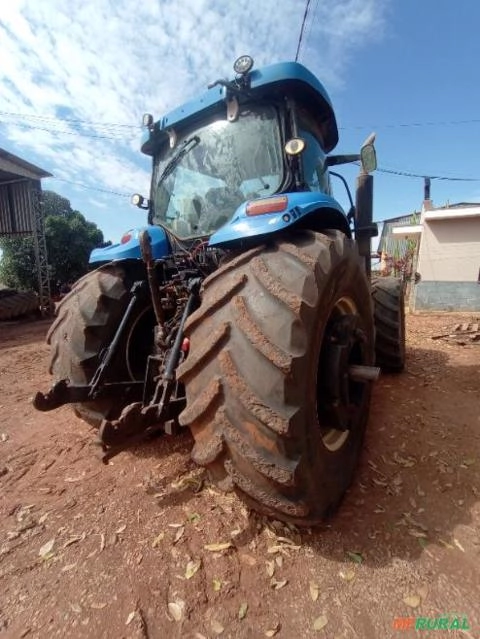 Imagem Trator New Holland T7.245 ano 2013 Imagem Trator New Holland T7.245 ano 2013