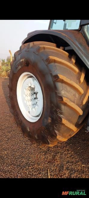 Imagem Trator Valtra BH180 ano 2012 Imagem Trator Valtra BH180 ano 2012