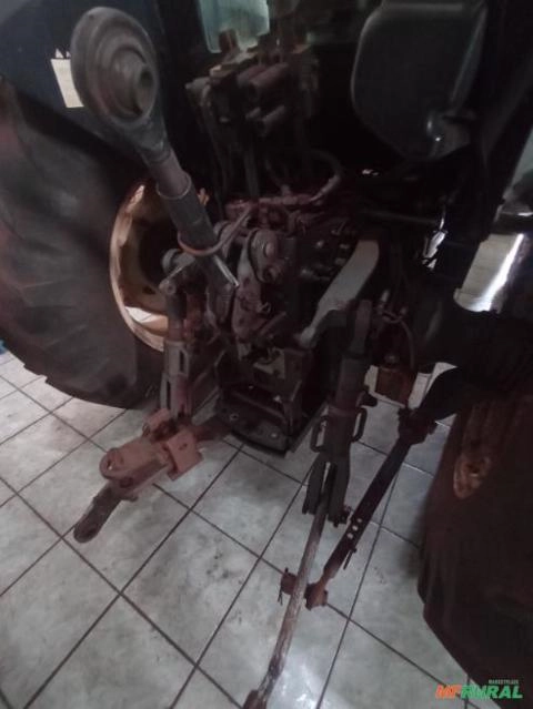 Imagem Trator Valtra BM110 ano 2015 Imagem Trator Valtra BM110 ano 2015