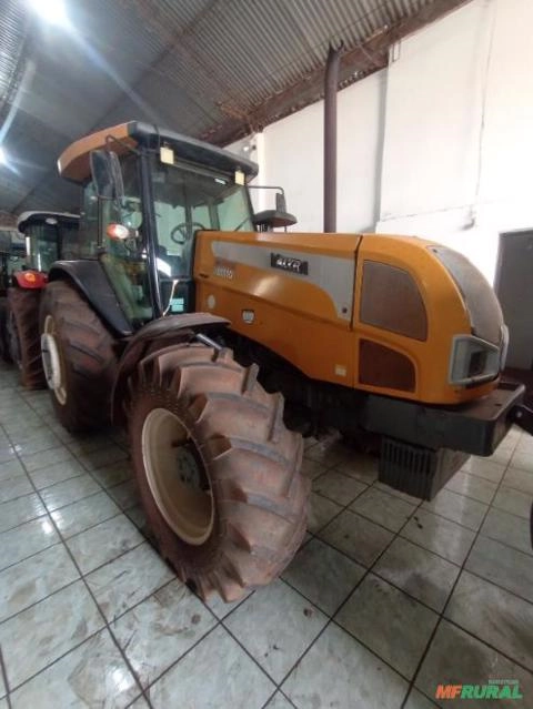 Imagem Trator Valtra BM110 ano 2015 Imagem Trator Valtra BM110 ano 2015