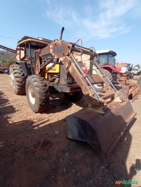 Trator Valtra BM110 Ano 2004 Imagem Trator Valtra BM110 Ano 2004