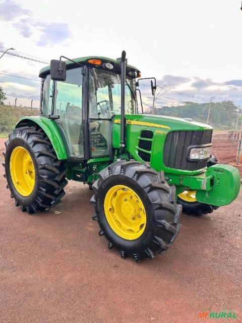Trator John Deere 6100j ano 2022 Imagem Trator John Deere 6100j ano 2022