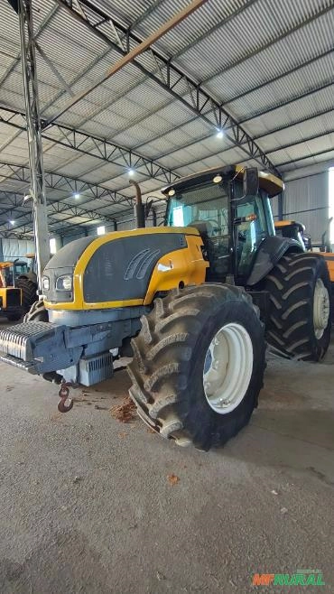 Valtra BT210 ano 2011 Imagem Valtra BT210 ano 2011