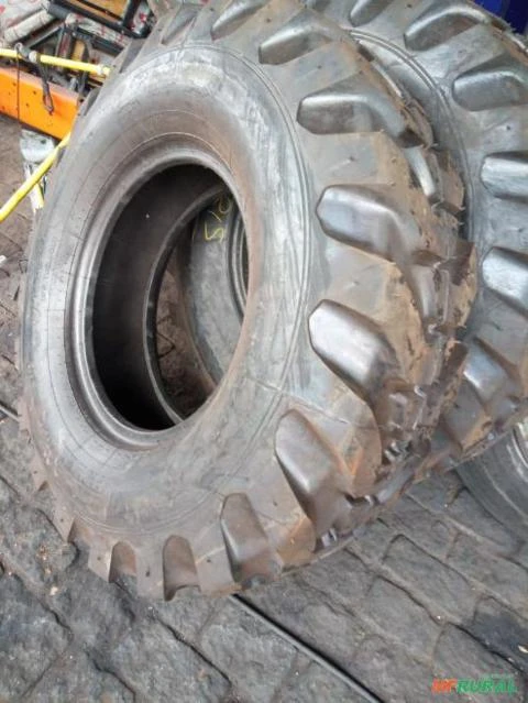 Rodas e pneus linha pesada