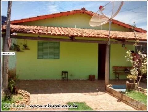 Casa em Paracatu-MG troco por gado de corte