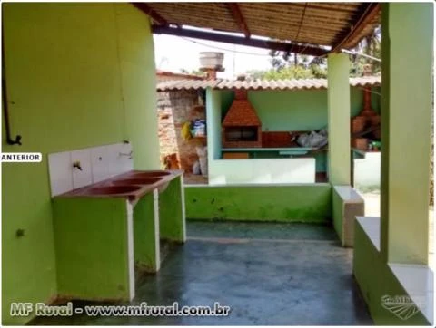Casa em Paracatu-MG troco por gado de corte