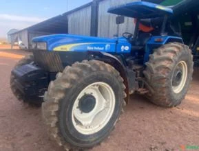 Trator New Holland 8030 4x2 ano 13