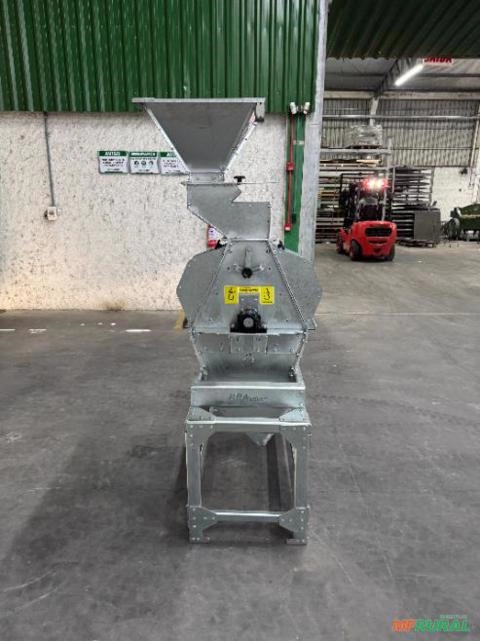 Imagem Moinho Martelo 20 CV Imagem Moinho Martelo 20 CV