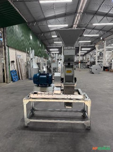 Imagem Moinho Martelo 20 CV Imagem Moinho Martelo 20 CV