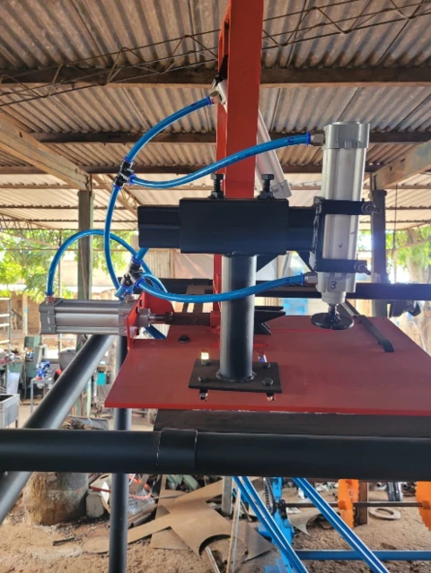 MAQUINA PARA TELAS AUTOMÁTICA Imagem MAQUINA PARA TELAS AUTOMÁTICA