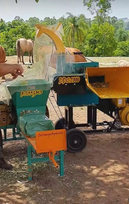 Máquina ensacadora de silagem - especial para CAPIAÇU Imagem Máquina ensacadora de silagem - especial para CAPIAÇU