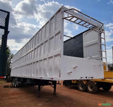 Carreta piso móvel Imagem Carreta piso móvel