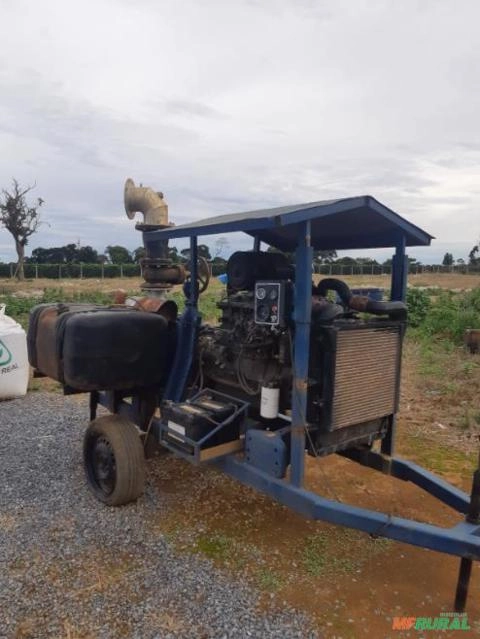 Bomba Irrigação MWM X-10 com KSB WKL 125/3 Imagem Bomba Irrigação MWM X-10 com KSB WKL 125/3