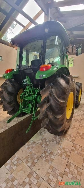 Imagem Trator John Deere 5078 4x4 ano 15 Imagem Trator John Deere 5078 4x4 ano 15